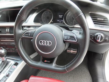 https://www.mycarforum.com/uploads/sgcarstore/data/1/11571188195_0audi RS5 wheel.jpg